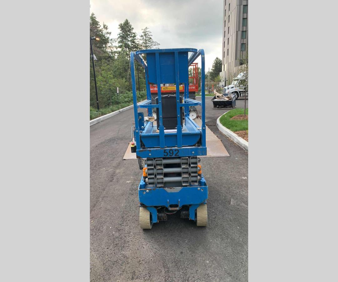 2016 Genie GS-1930