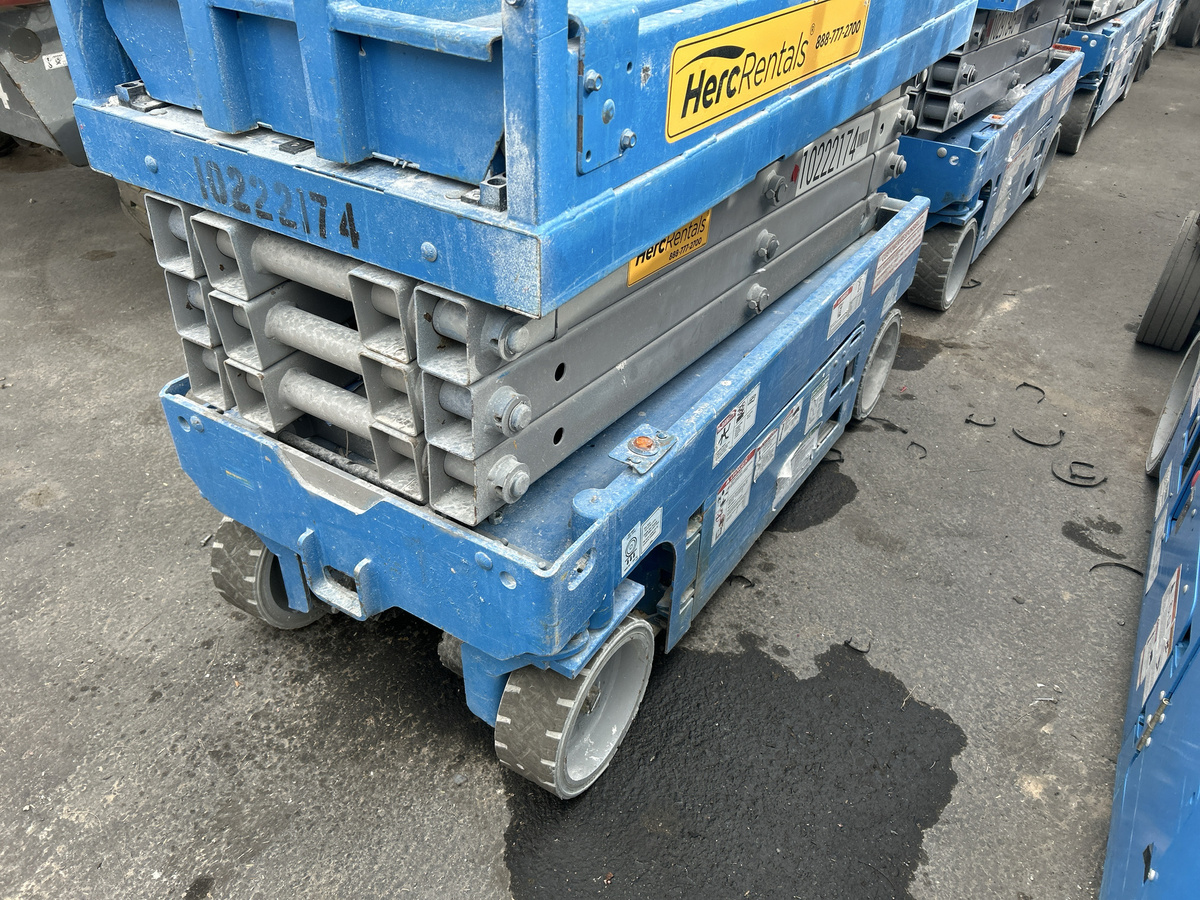2017 Genie GS-1930-6