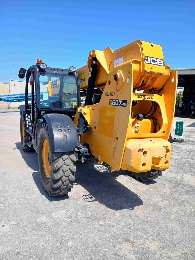2021 JCB 507-42-4