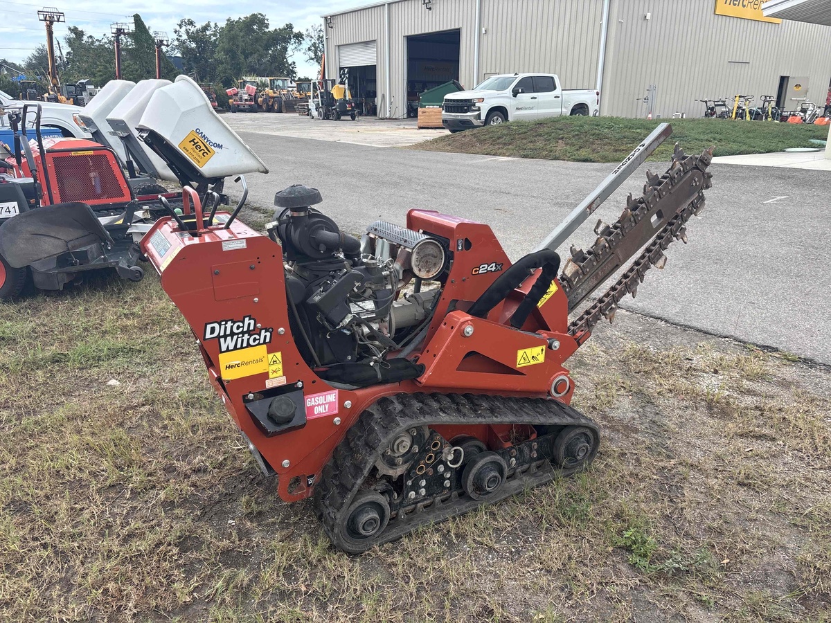2020 Ditch Witch C24X-2