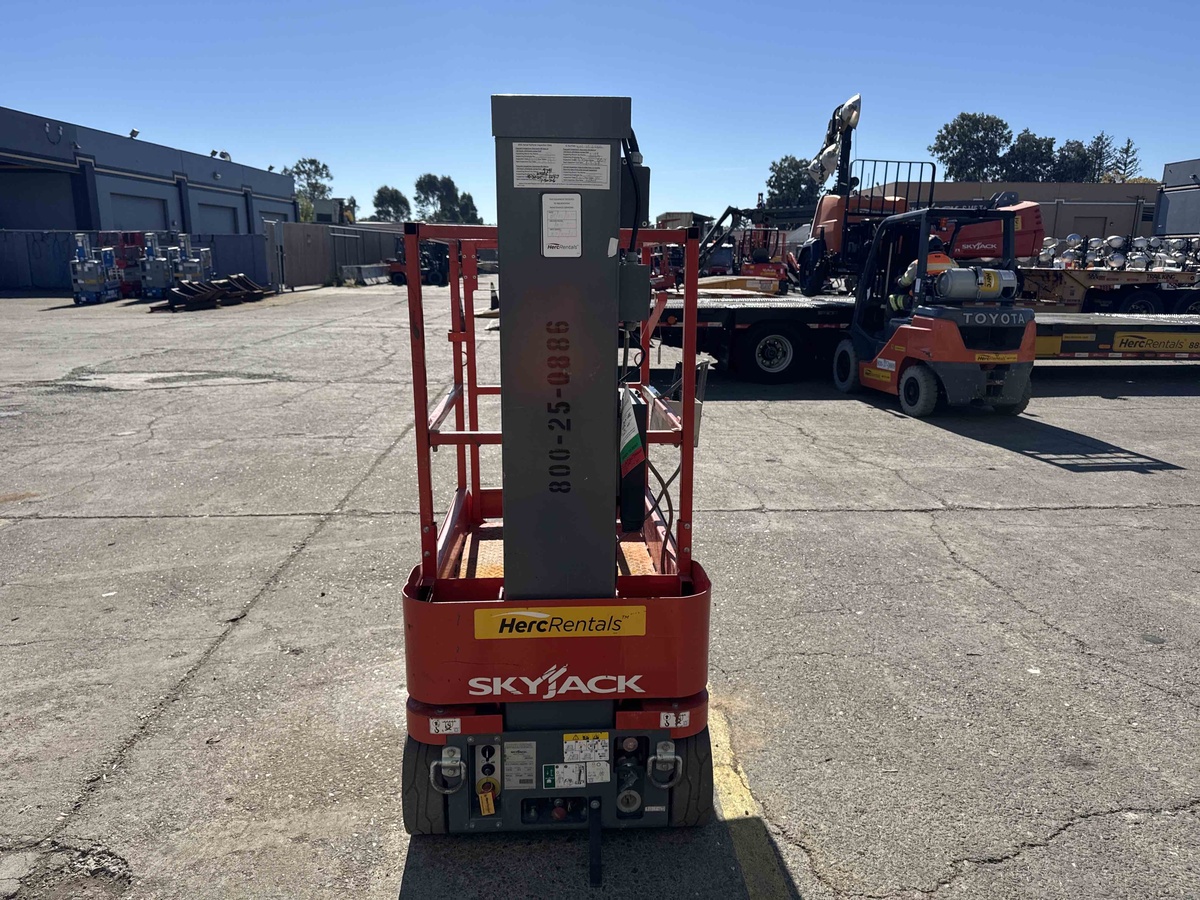 2019 Skyjack SJ16-4