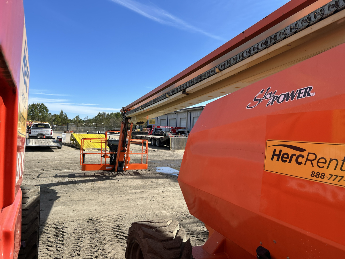 2018 JLG 860SJ-5