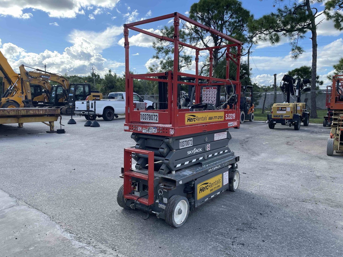 2022 Skyjack SJ3219-1