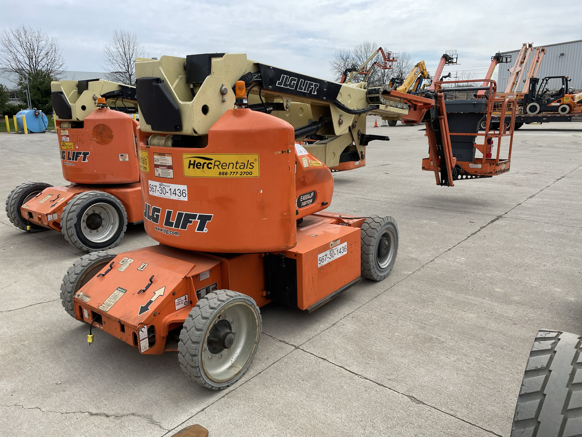 2018 JLG E400AJPN-3