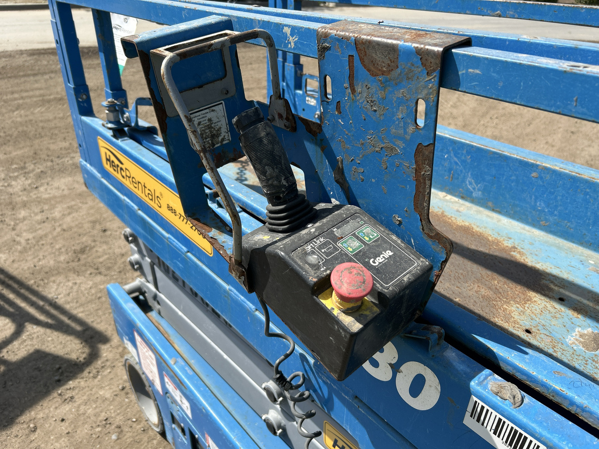 2019 Genie GS-1930-10