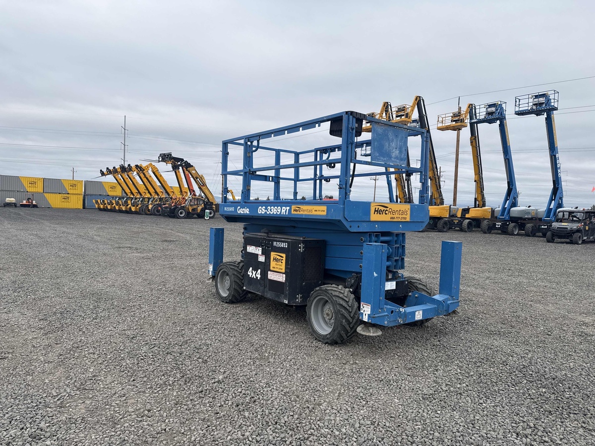 2018 Genie GS-3369 RT-1