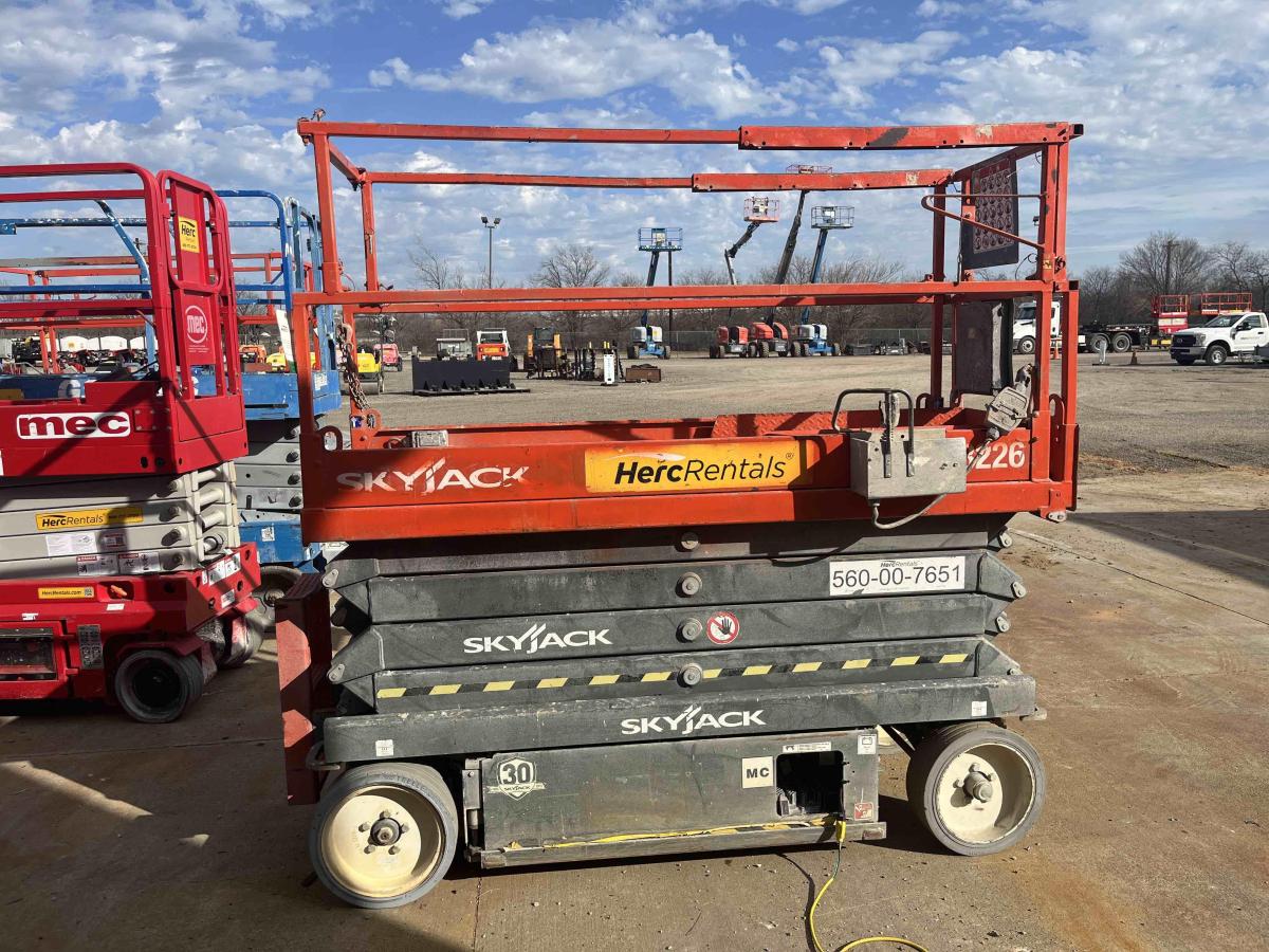 2016 Skyjack SJ3226