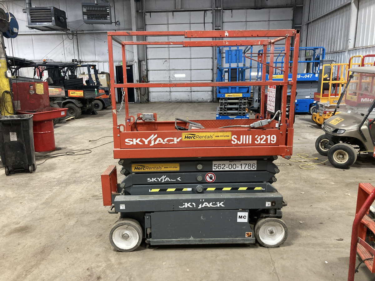 2019 Skyjack SJ3219-2