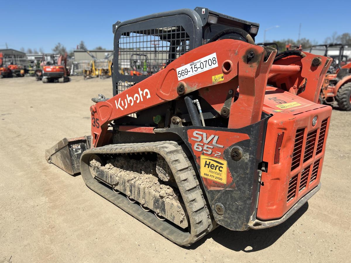 2021 Kubota SVL65-2