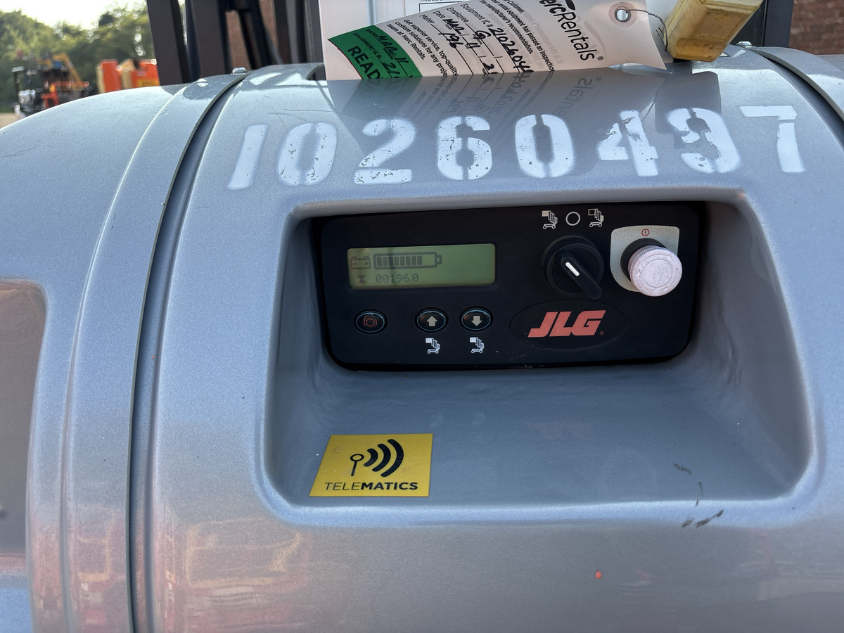 2018 JLG 20MVL-5
