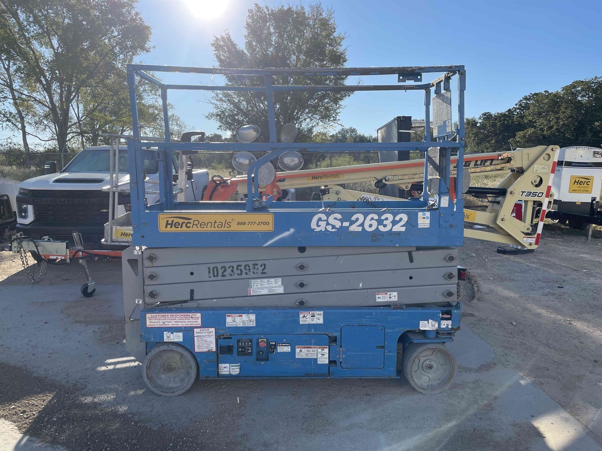 2018 Genie GS-2632