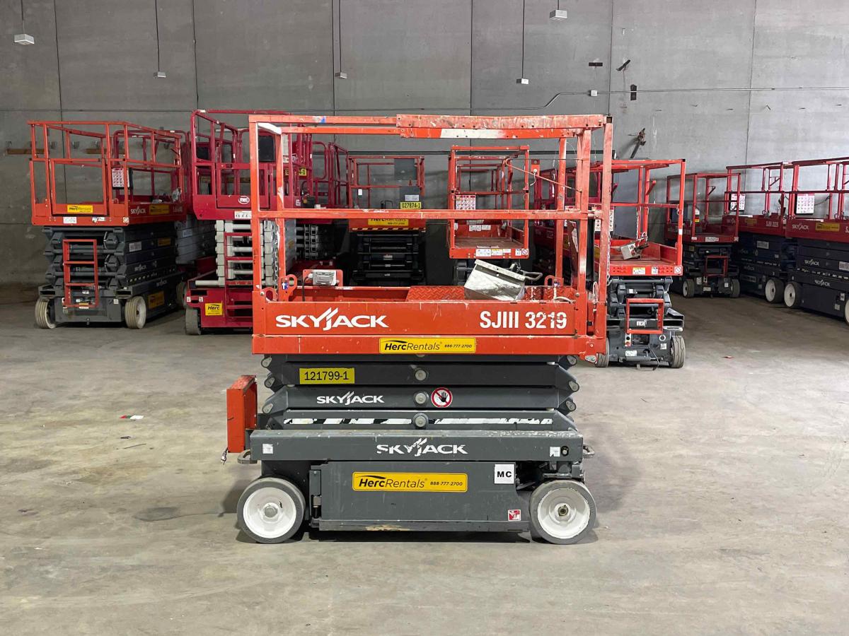 2017 Skyjack SJ3219
