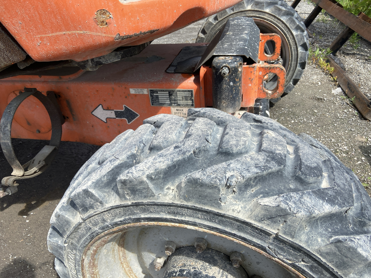 2017 JLG 340AJ-9