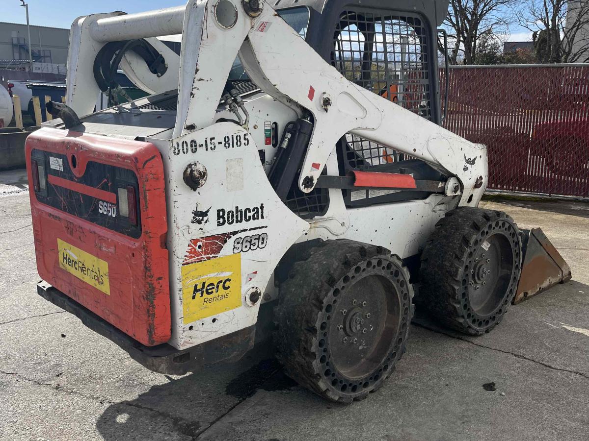 2017 Bobcat S650-5