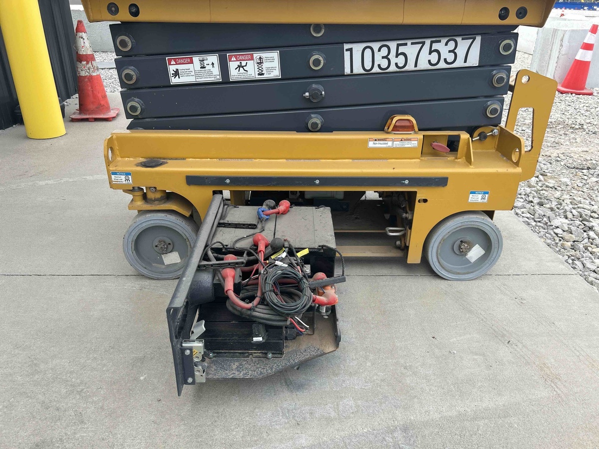 2021 XCMG XG1330DC-4