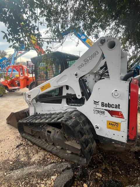 2020 Bobcat T740