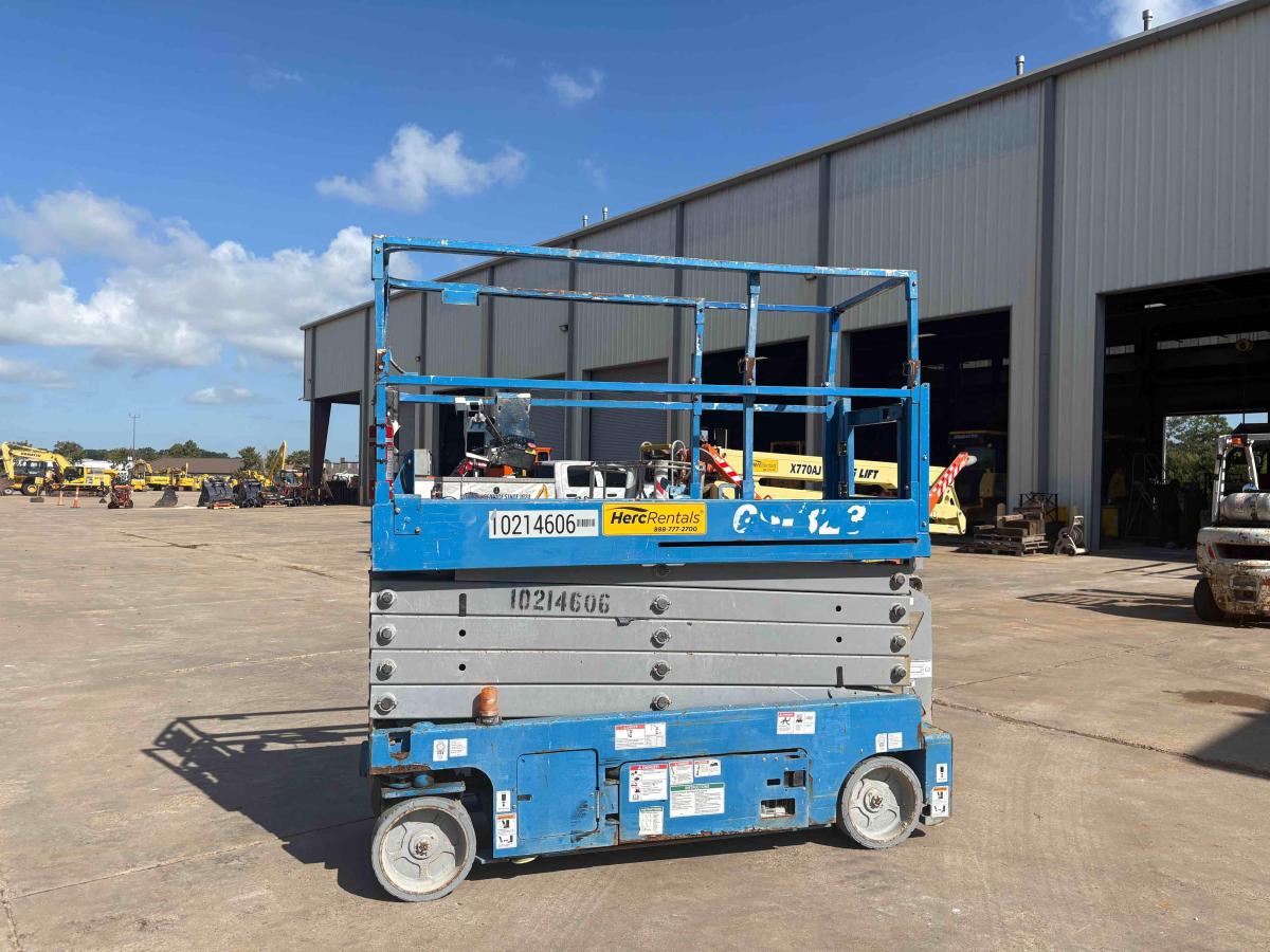 2017 Genie GS-3232-2