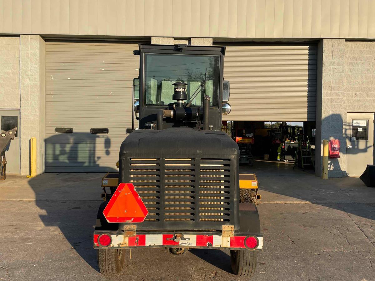 2018 LayMor SweepMaster 450-ST