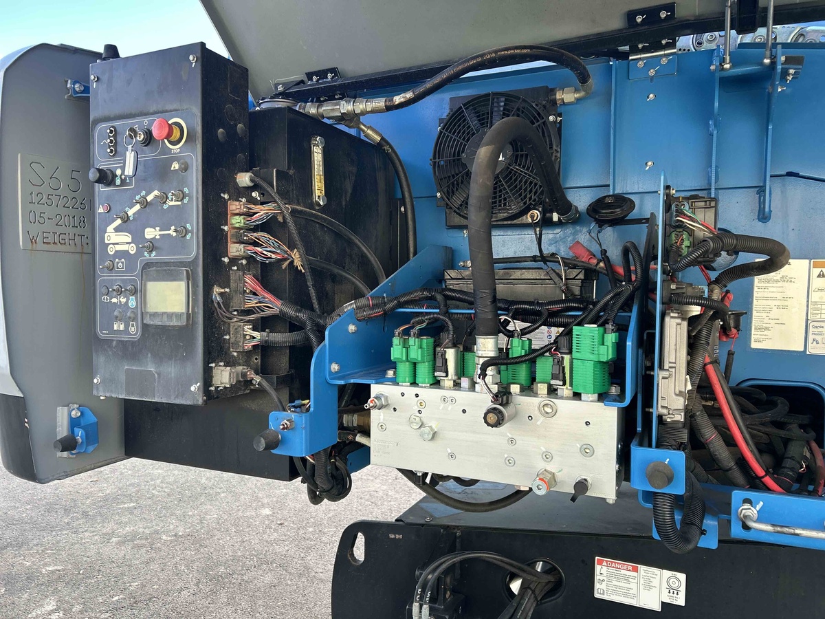2018 Genie S-65-7