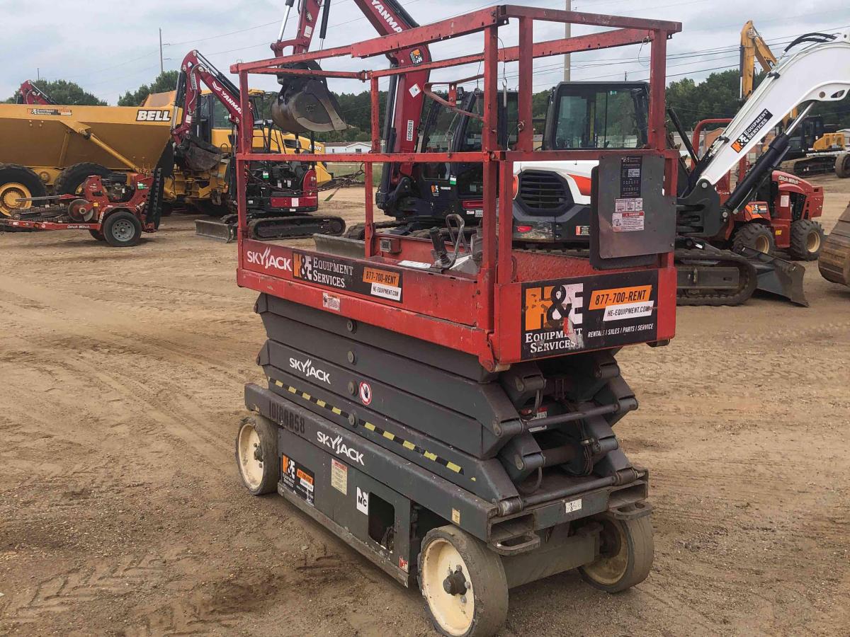 2016 Skyjack SJ3226