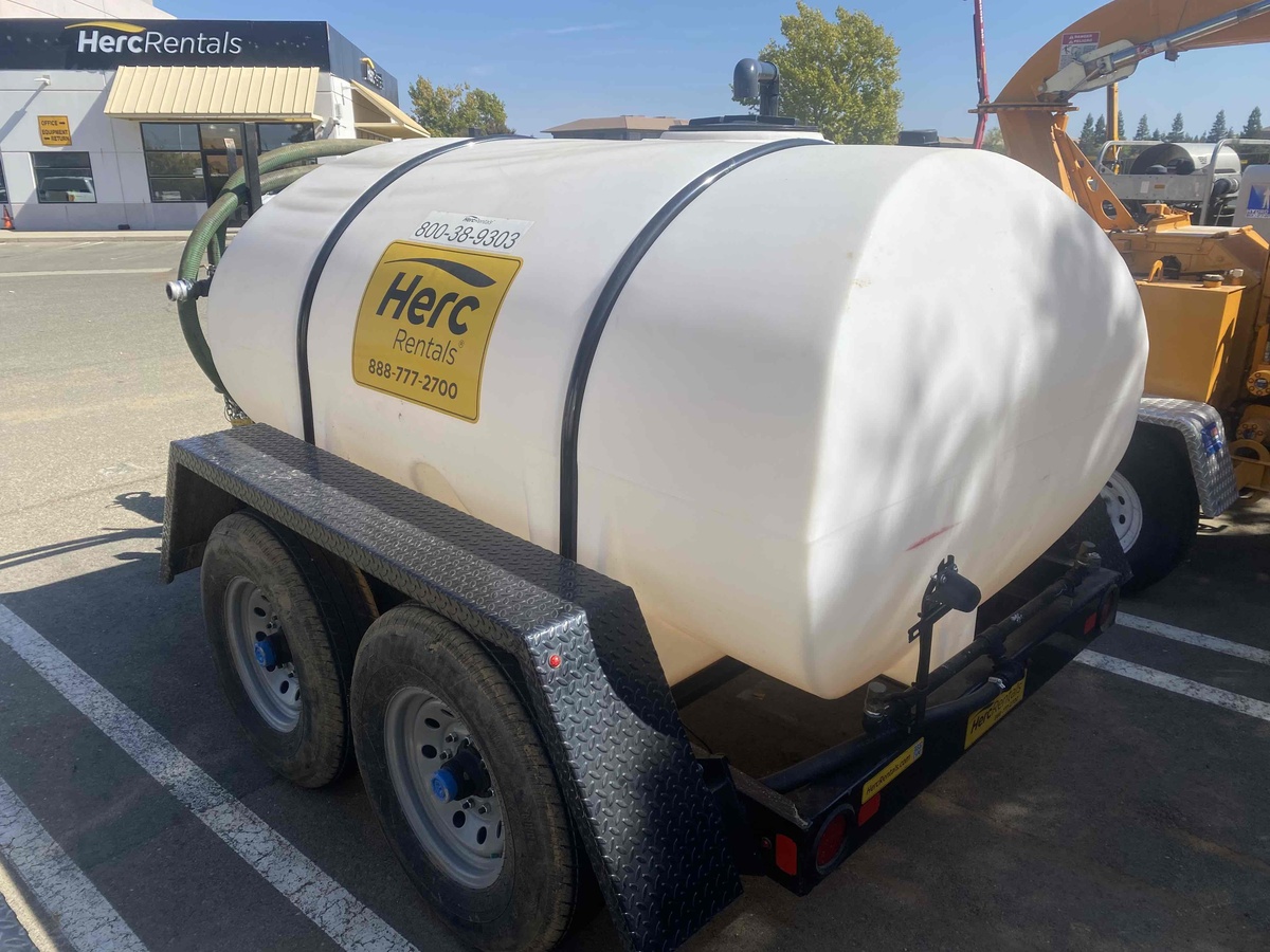 2022 Wylie EXP-800-S (Water Trailer 800 Gal)-2