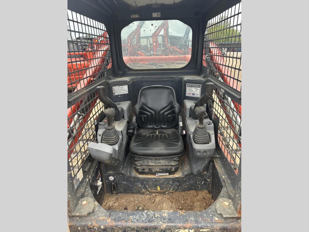 2021 Kubota SVL65-2