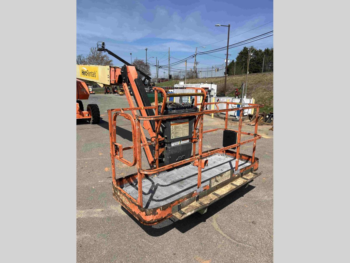 2018 JLG 860SJ