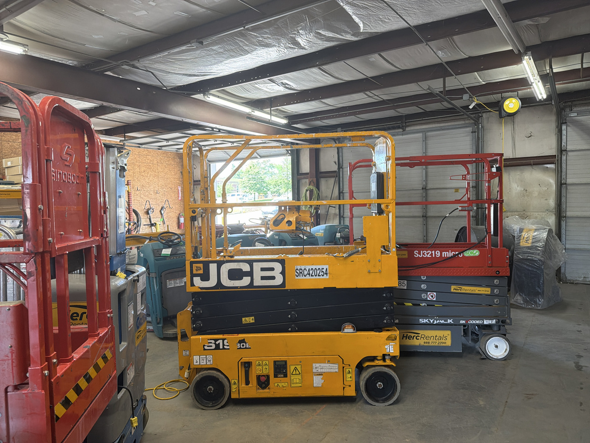 2022 JCB S1930E-3