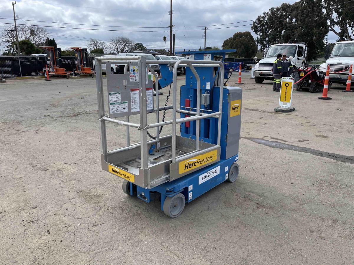 2018 Genie GR-12