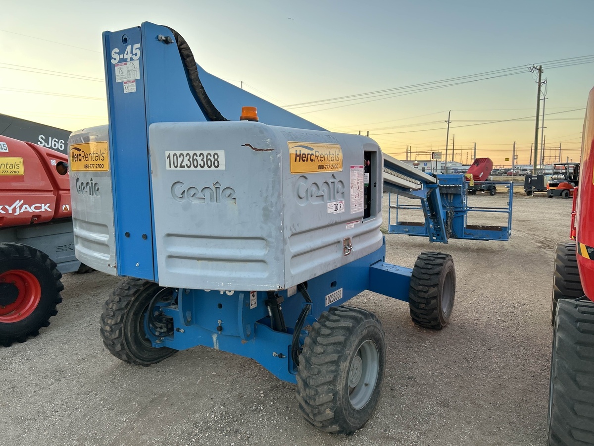 2018 Genie S-45-5