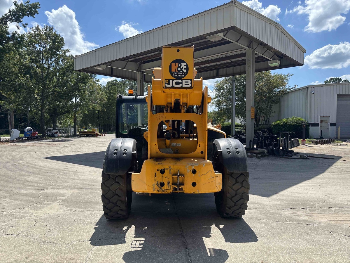 2022 JCB 510-56-4