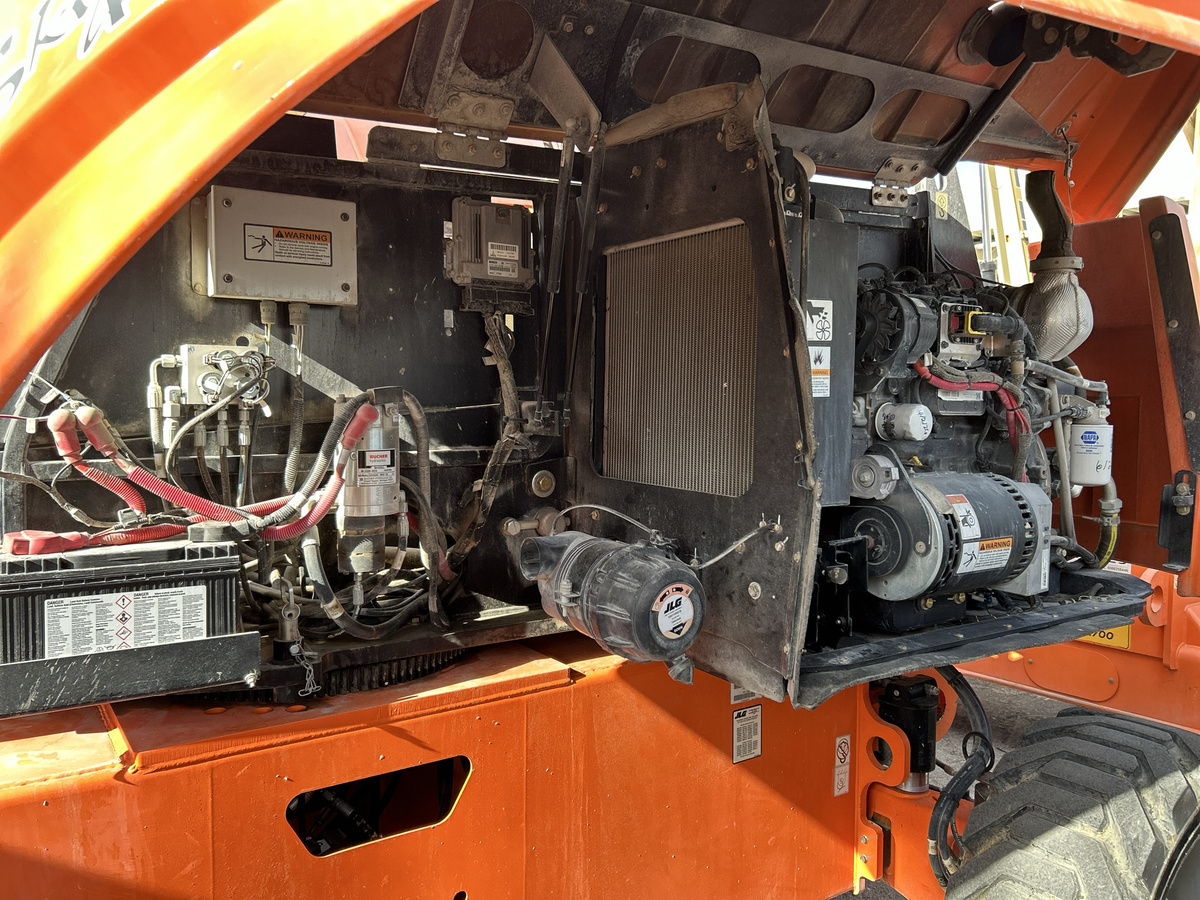 2018 JLG 600S-10