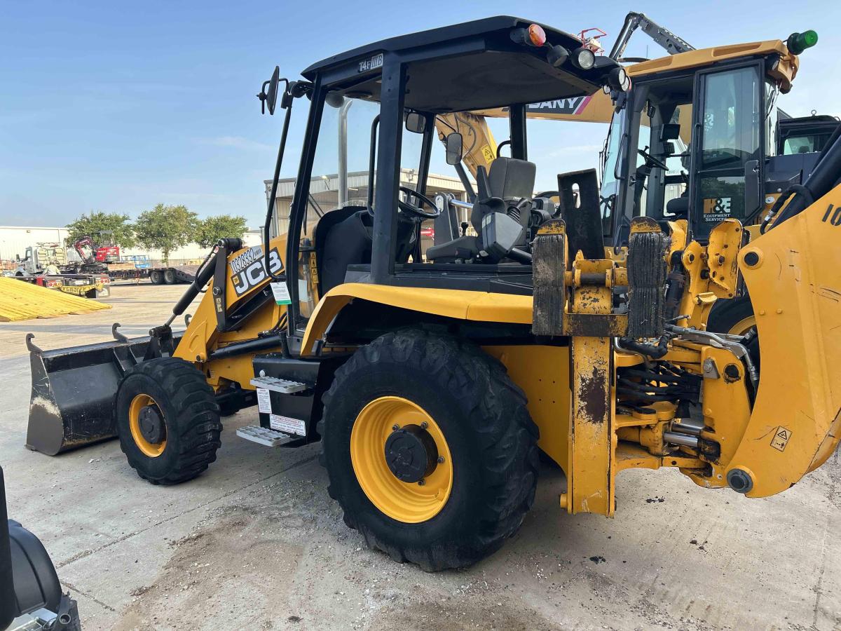 2021 JCB 3CX-3