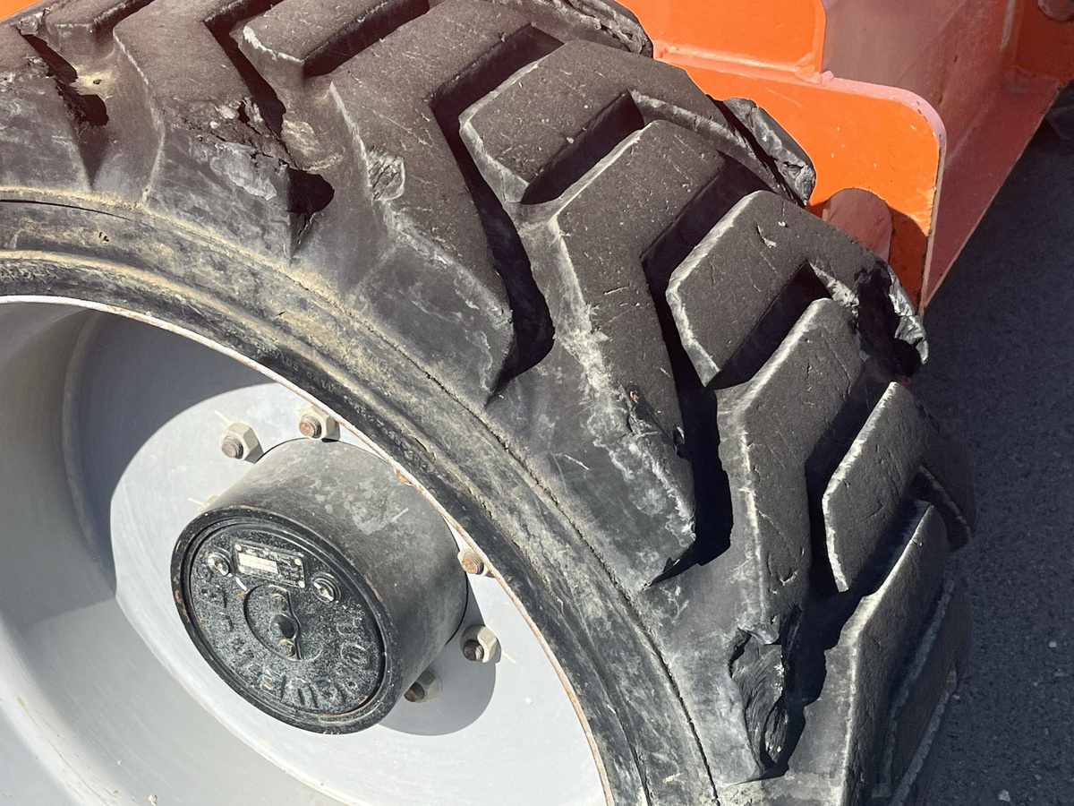 2018 JLG 660SJ-9