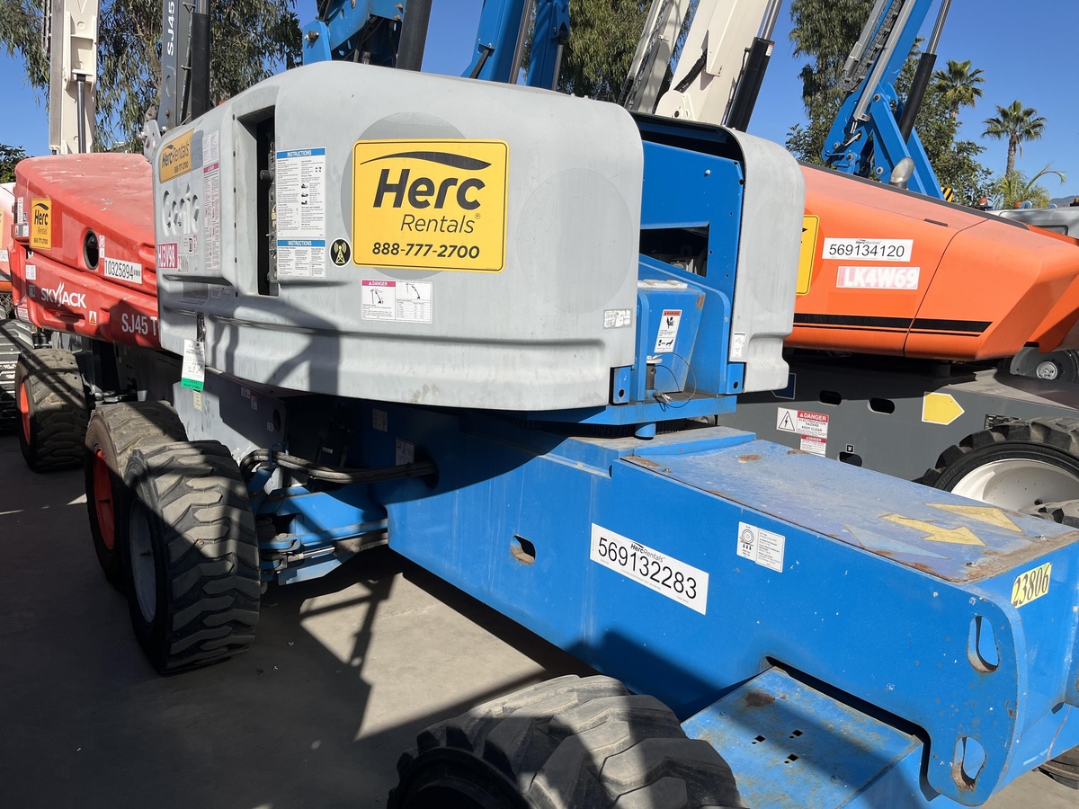 2018 Genie S-45