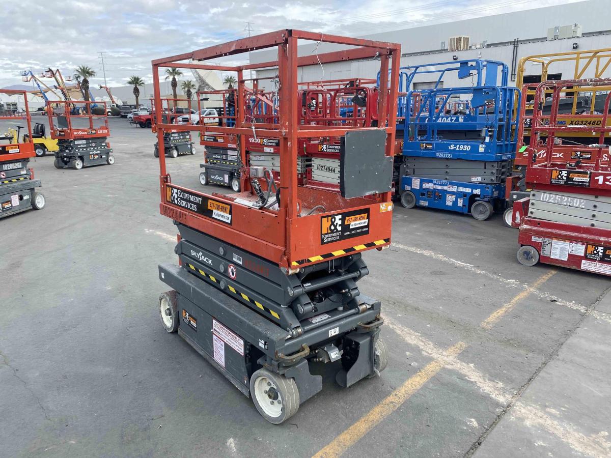 2017 Skyjack SJ3219