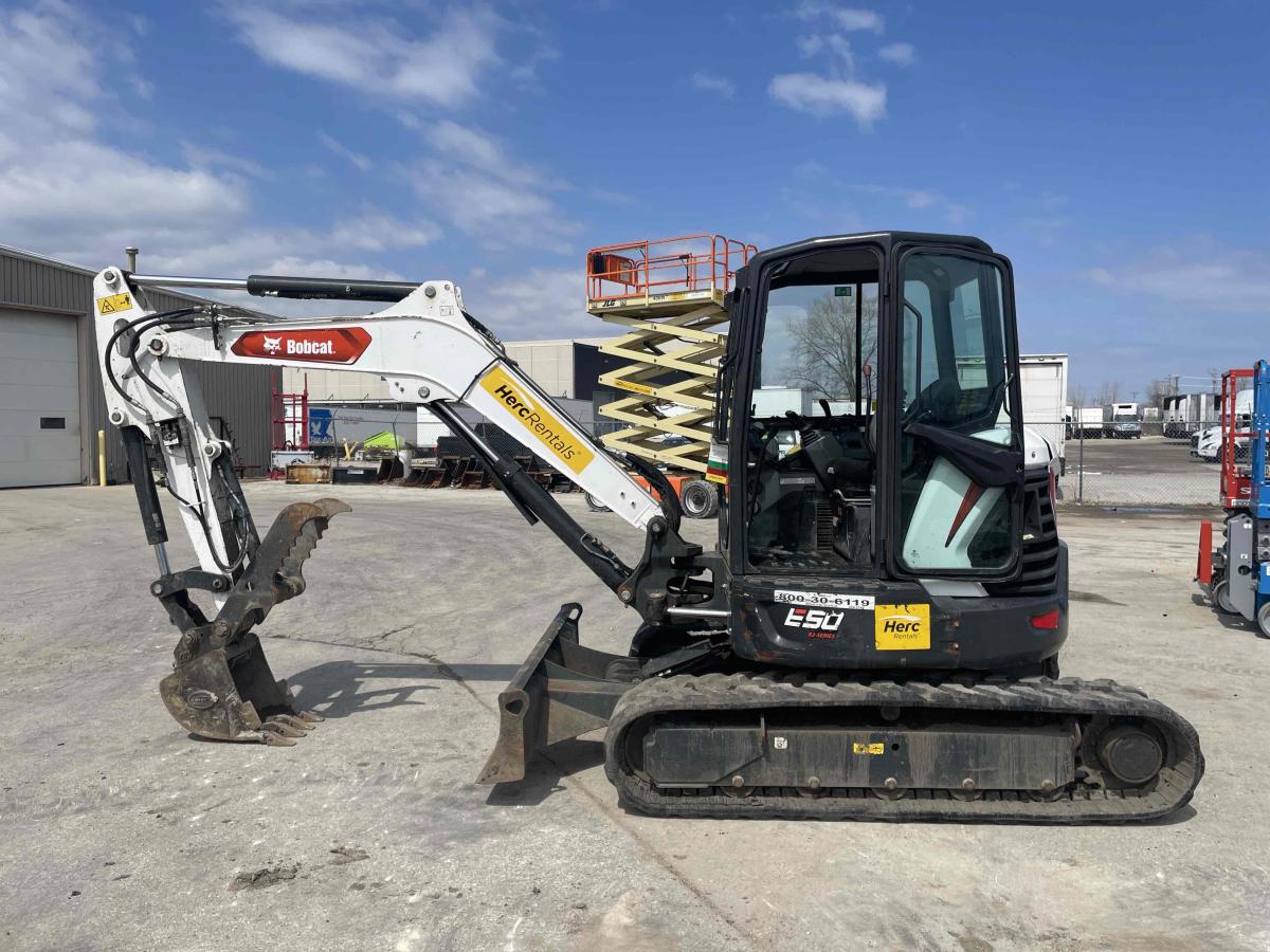 2021 Bobcat E50-10