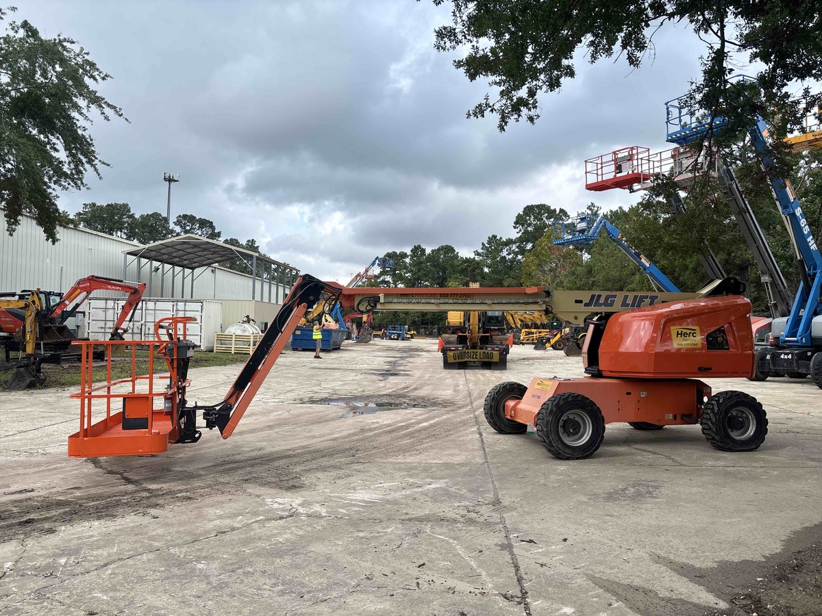 2018 JLG 460SJ