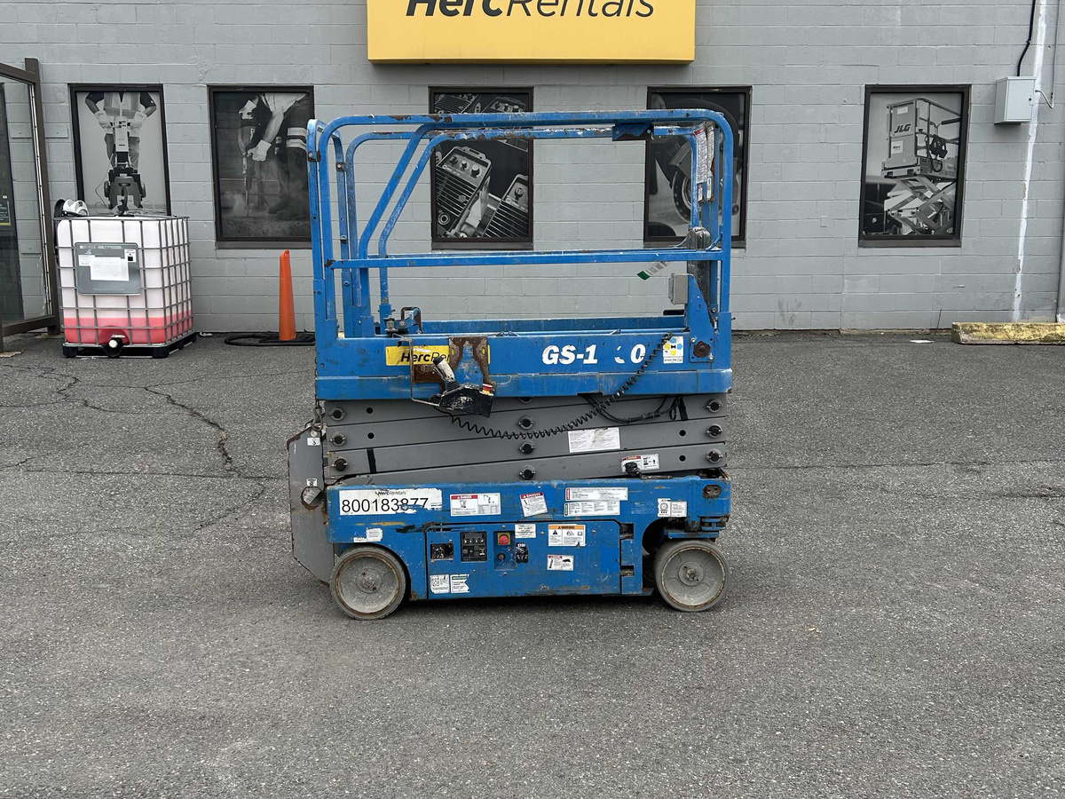 2017 Genie GS-1930