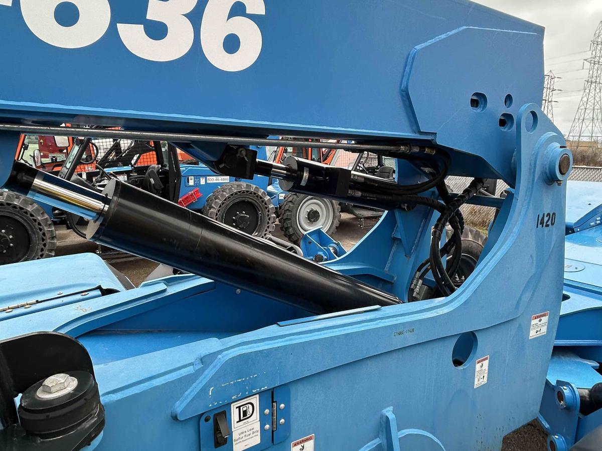 2017 Genie GTH-636