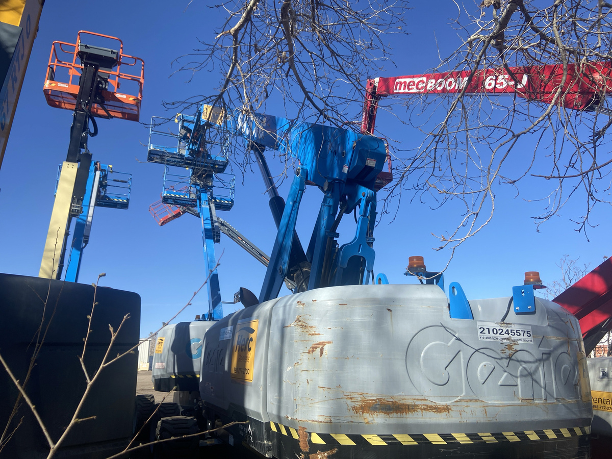 2018 Genie S-85-2