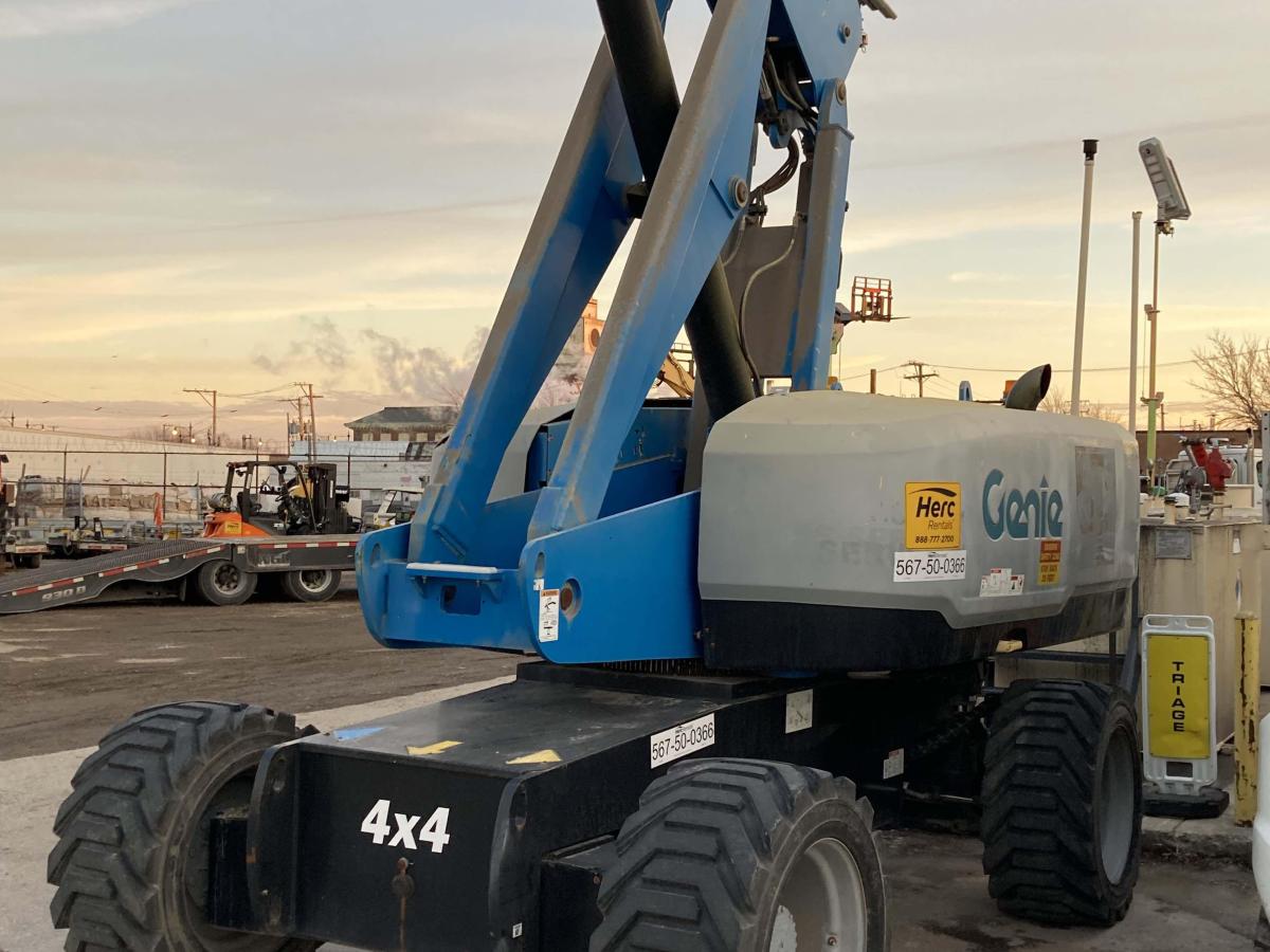 2019 Genie S-85