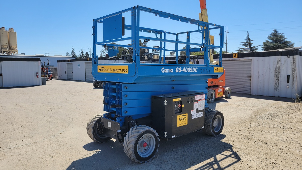 2016 Genie GS-4069 DC-2