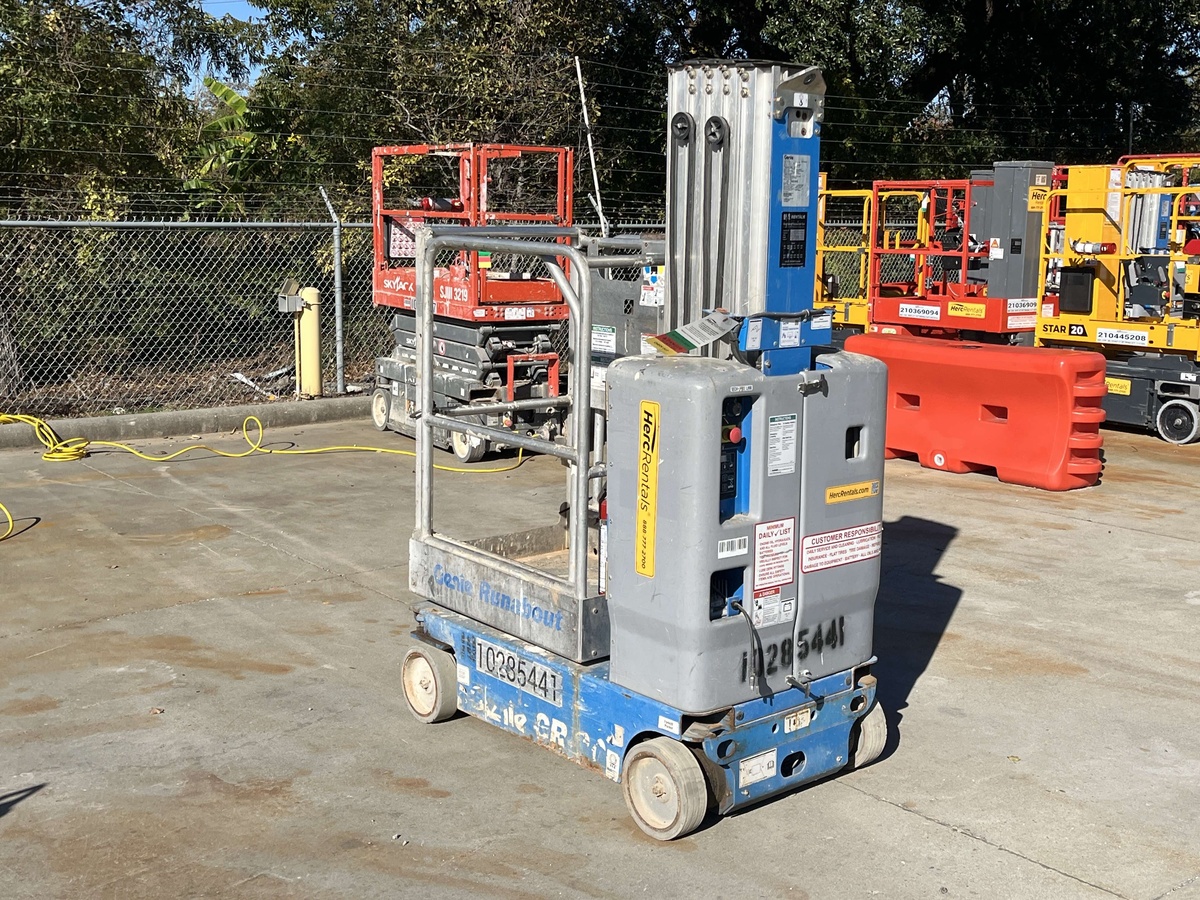 2019 Genie GR-20-8