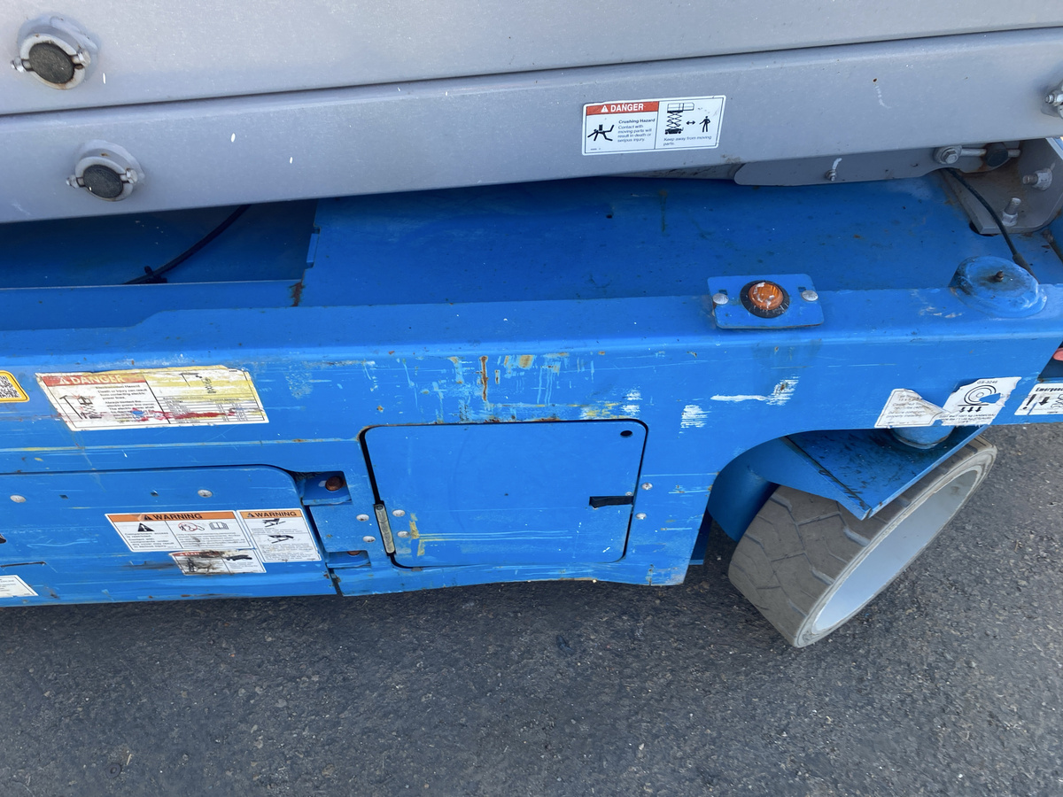 2018 Genie GS-3246-12
