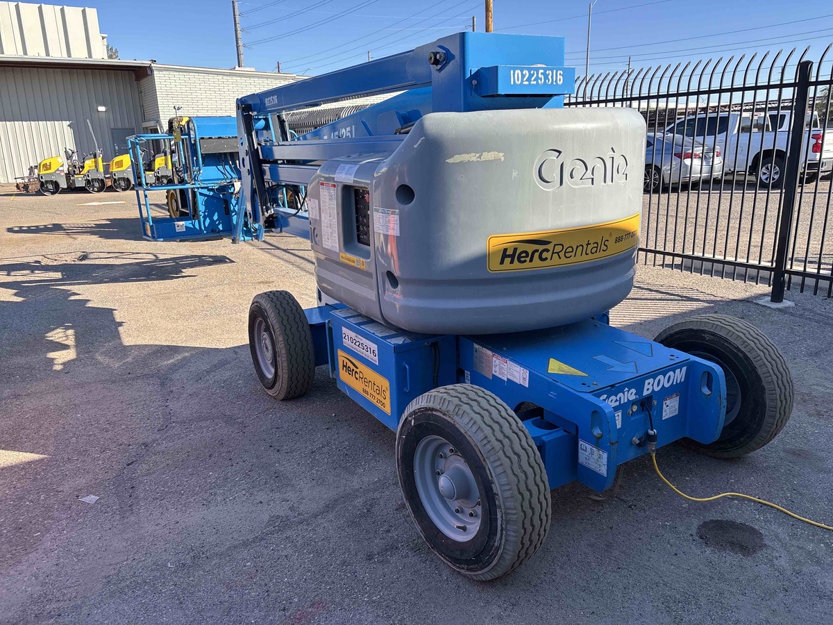 2017 Genie Z-45/25-2