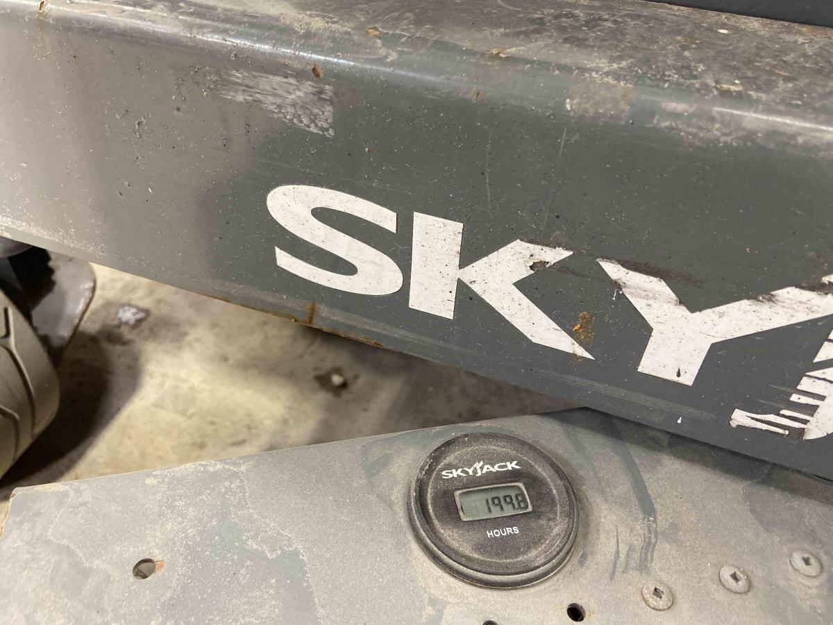 2017 Skyjack SJ3219