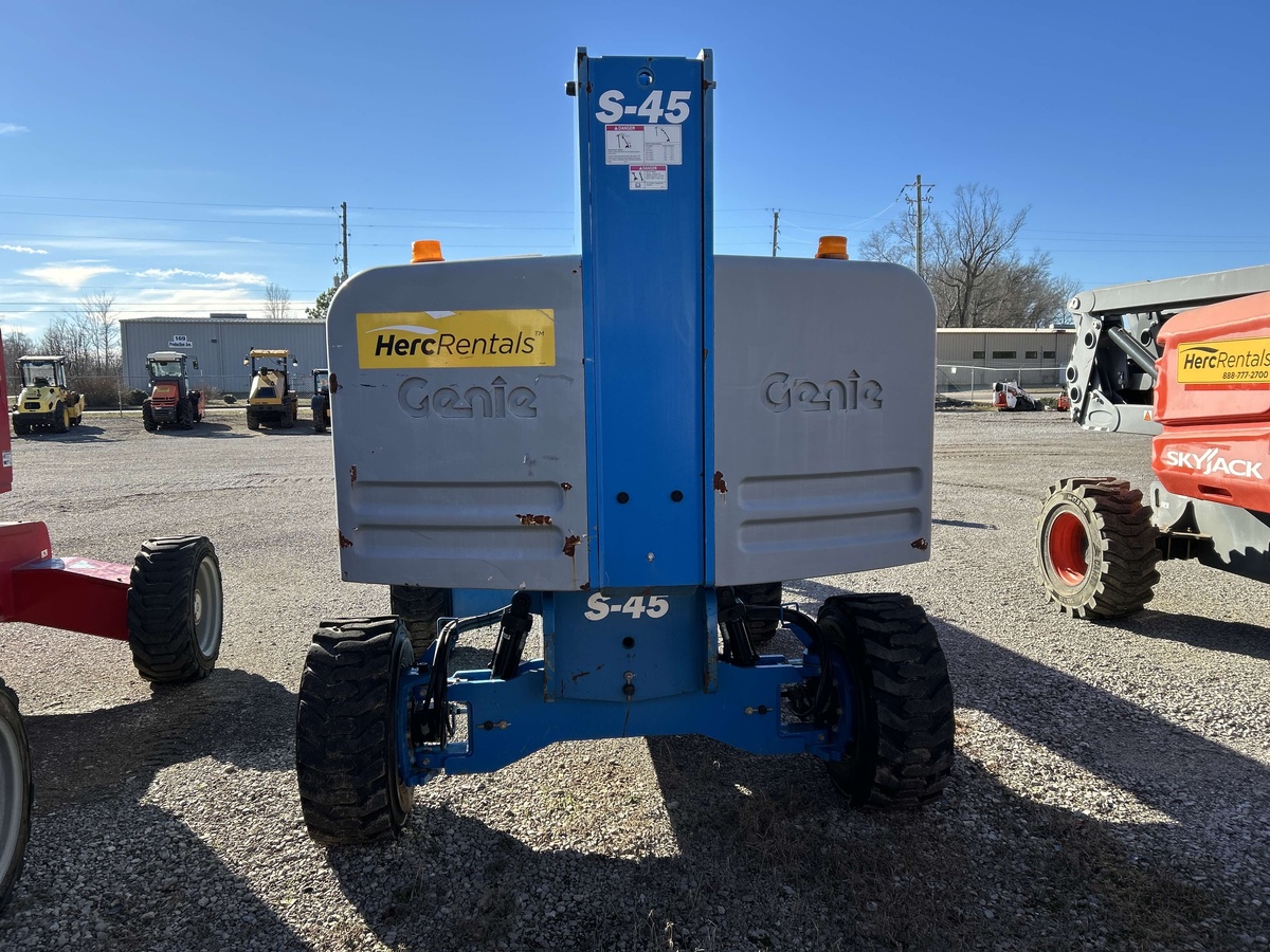 2018 Genie S-45-6