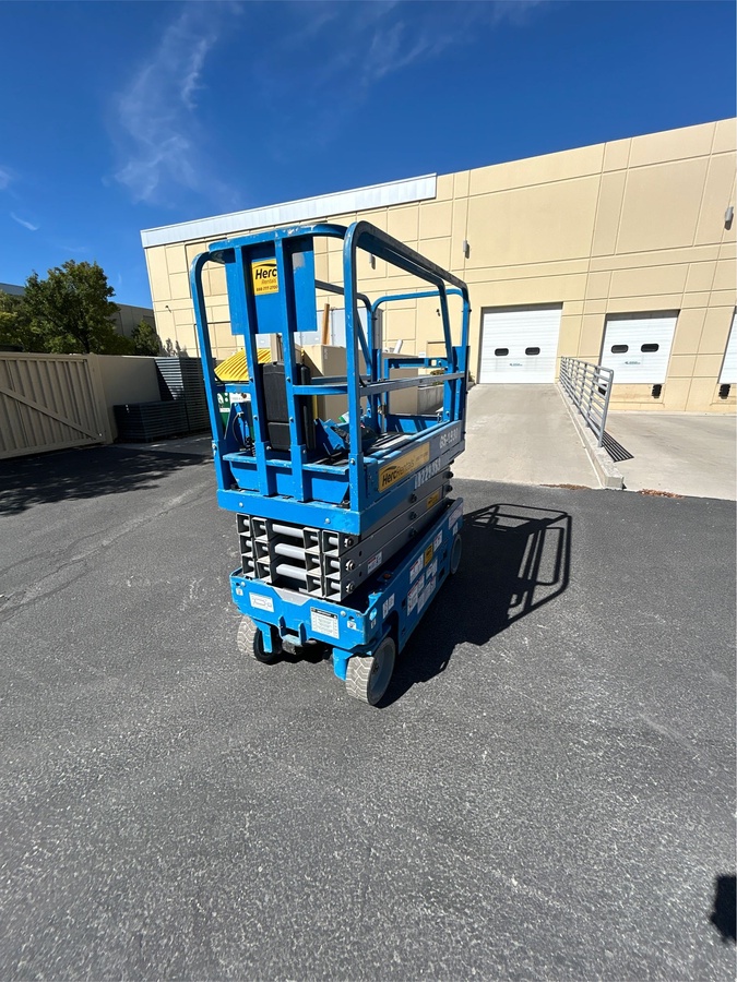 2017 Genie GS-1930-2