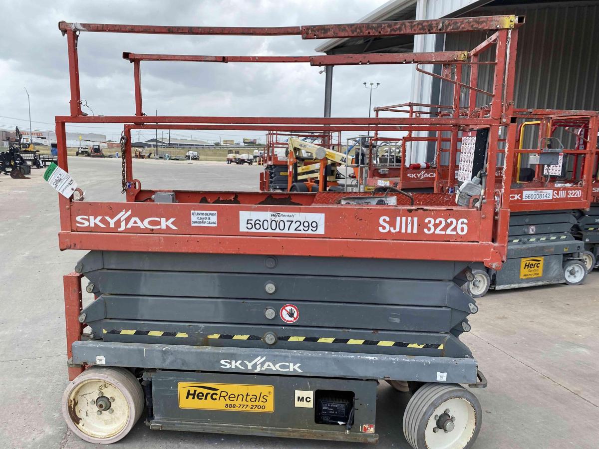 2015 Skyjack SJ3226